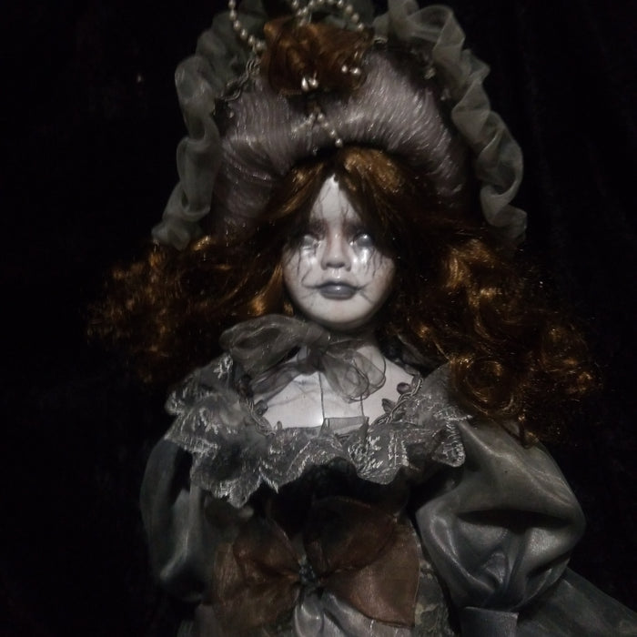 Annie (glows in the dark)