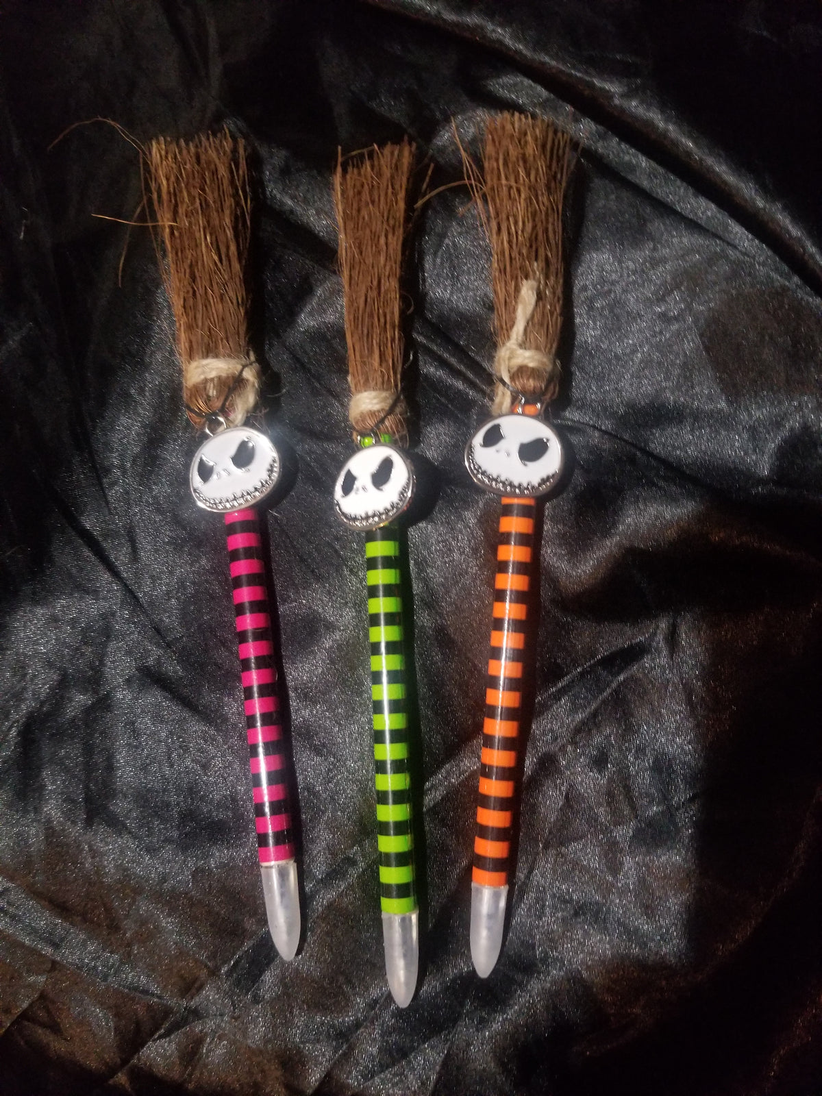 Witch pen with charm