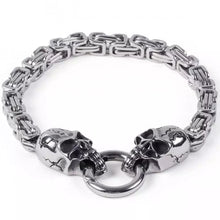 Load image into Gallery viewer, King&#39;s skull chain bracelet
