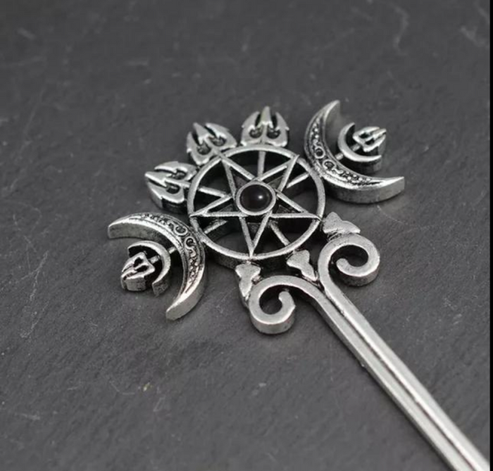 Witches hairpin