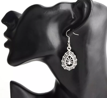Load image into Gallery viewer, Spider in a web earrings
