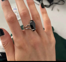 Load image into Gallery viewer, Black stone coffin ring
